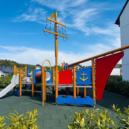 Διαμέρισμα Bursztyn W Baltyckiej Oazie-basen, Sauna, Jakuzzi